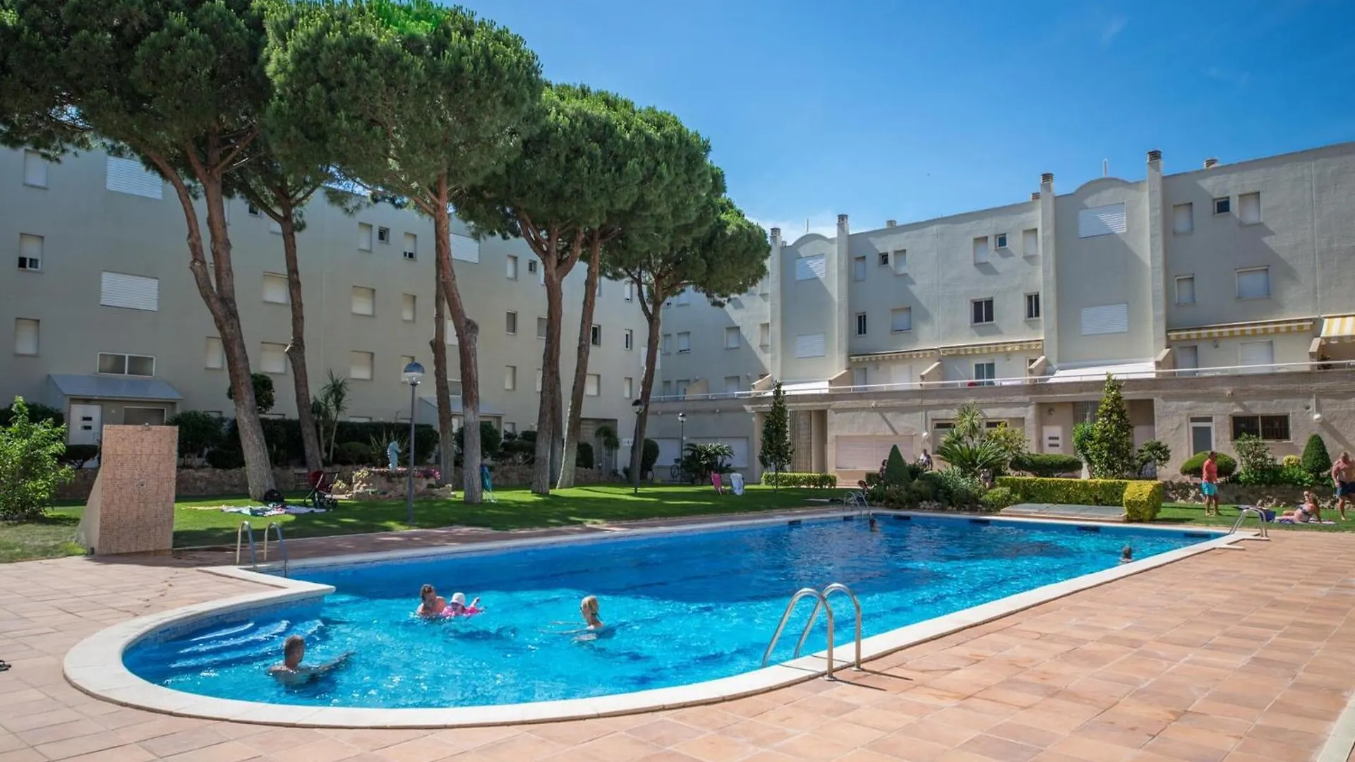 Beautiful Apartment With Communal Pool L' Escala